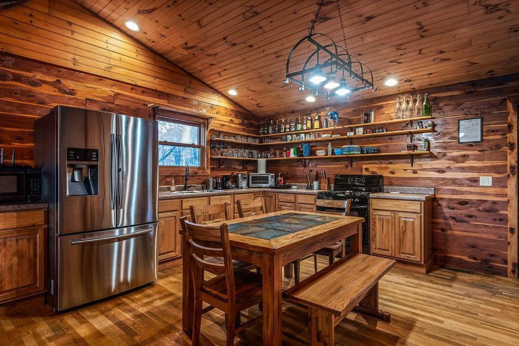 Fly Away Cabin- Modern, Serene, And Convenient Compton Dış mekan fotoğraf